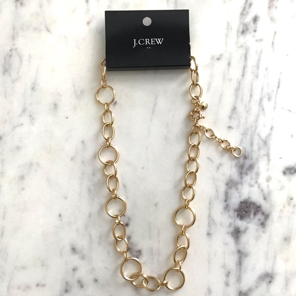 Gold-Tone Statement Circle Necklace New With Tag - Picture 3 of 8